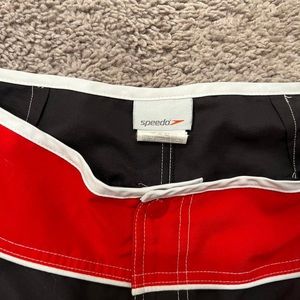 Women’s speedo board shorts great condition size 10